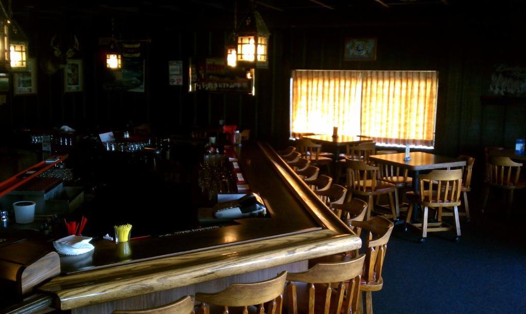 Old Towne Motel Westby Εξωτερικό φωτογραφία