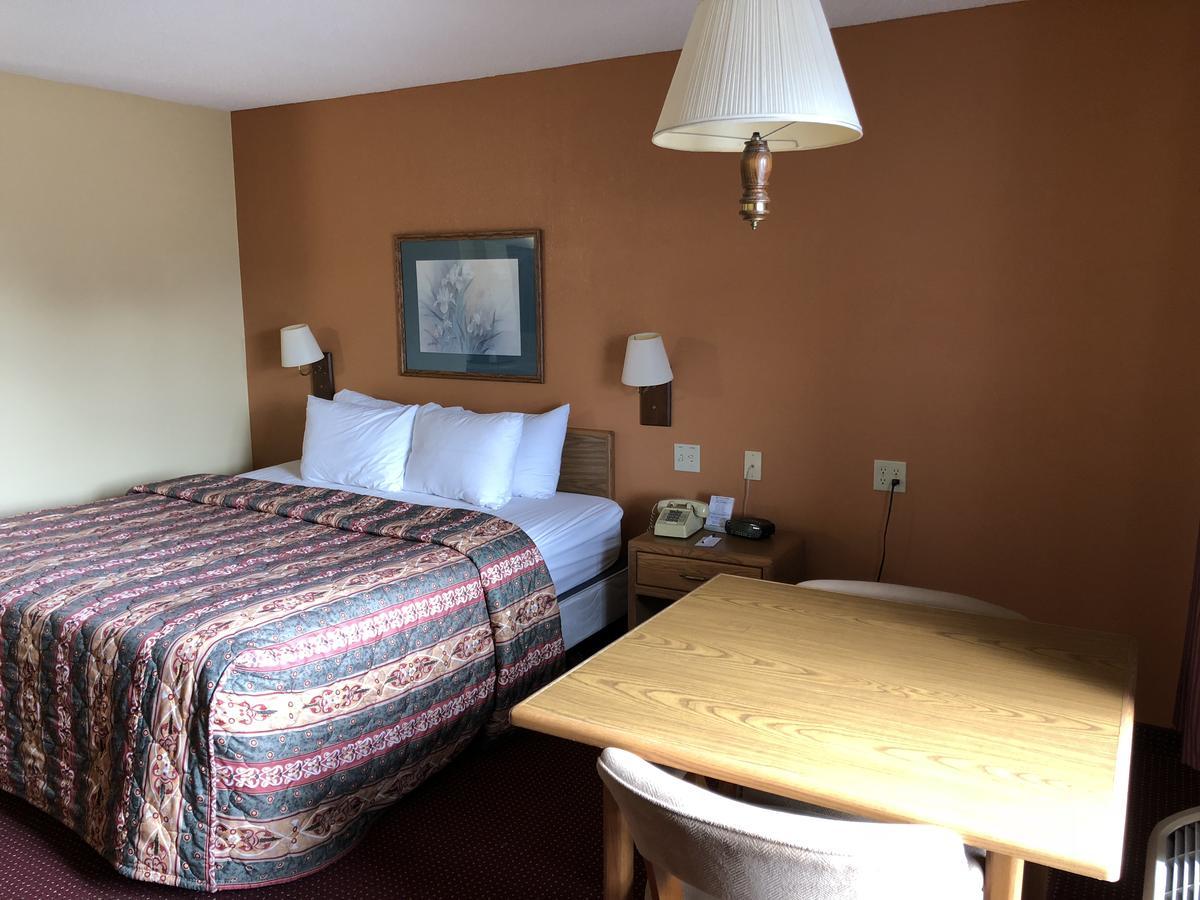 Old Towne Motel Westby Εξωτερικό φωτογραφία