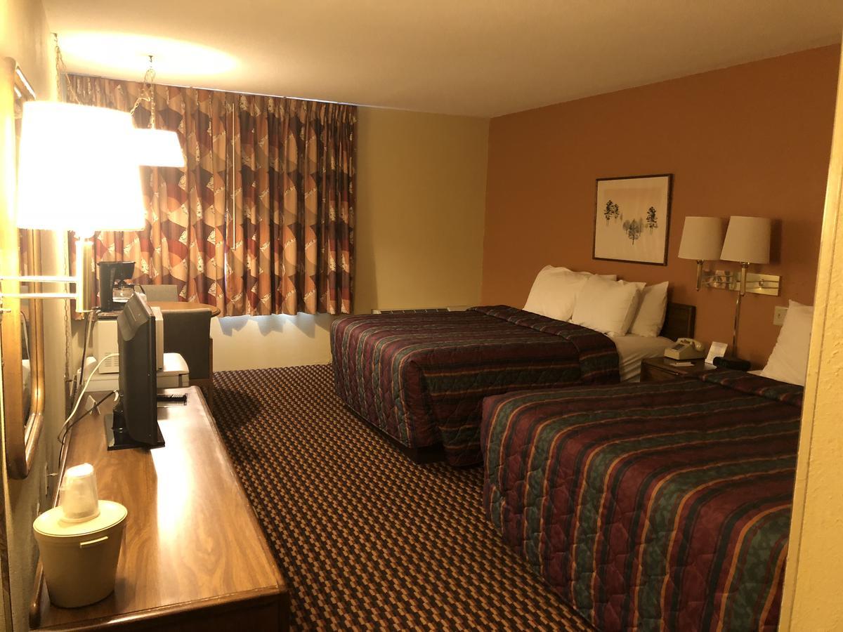 Old Towne Motel Westby Εξωτερικό φωτογραφία